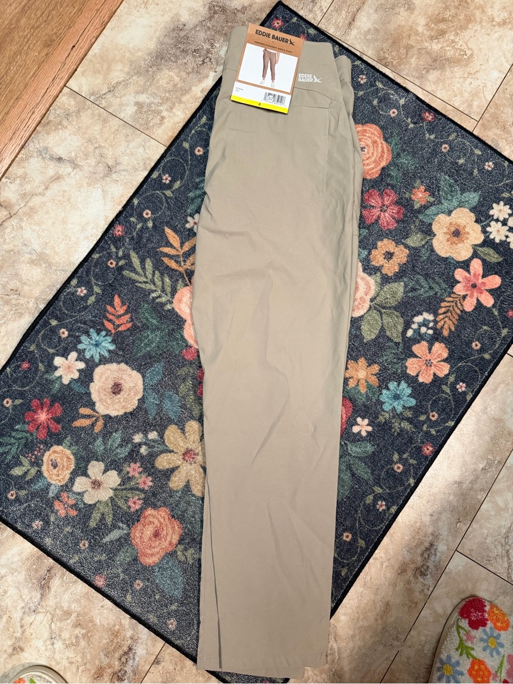 Eddie Bauer Straight-Leg Women's Pants in Khaki